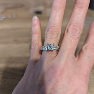 Mod gents Amore engagement ring set